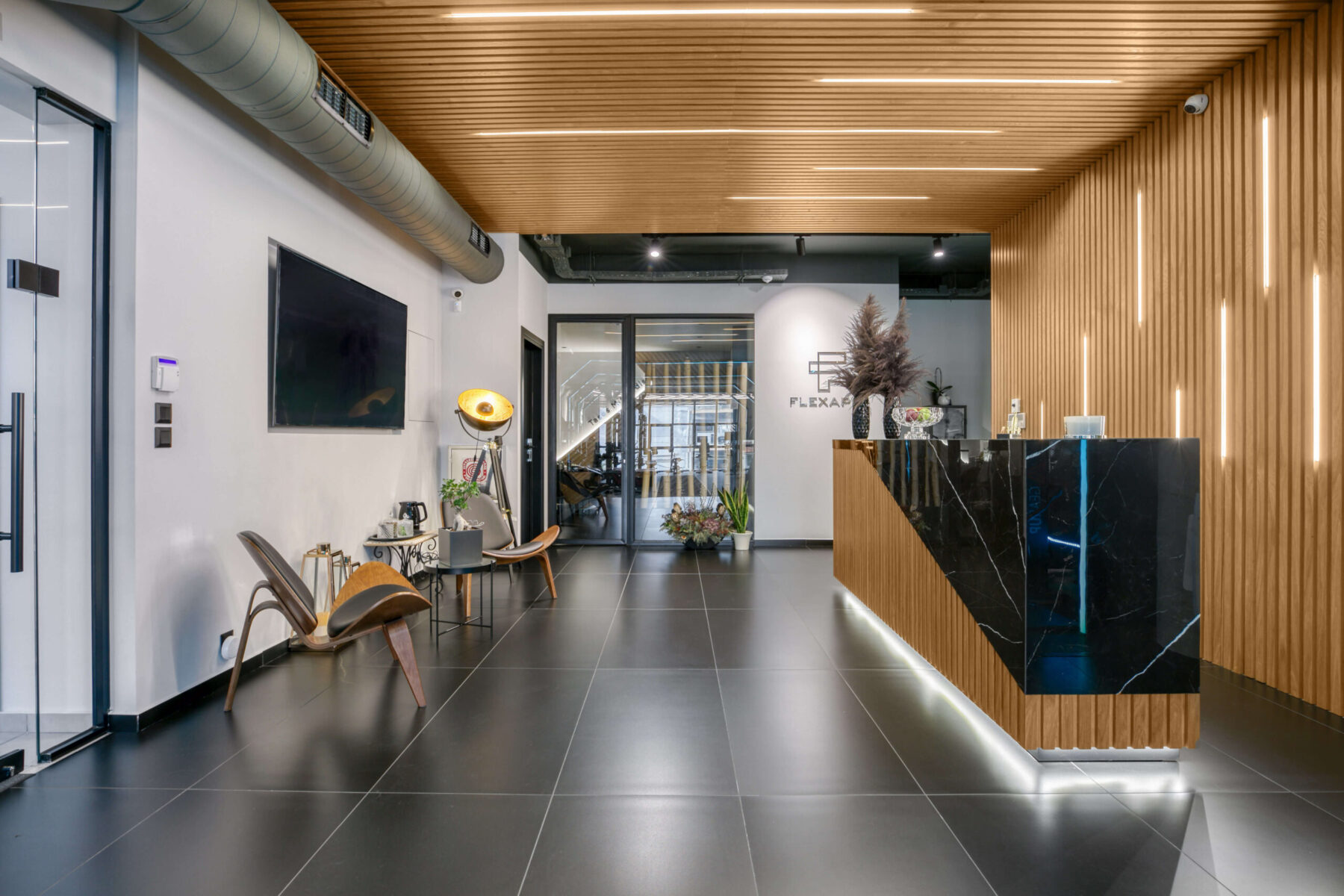 32_32_32-copy-scaled