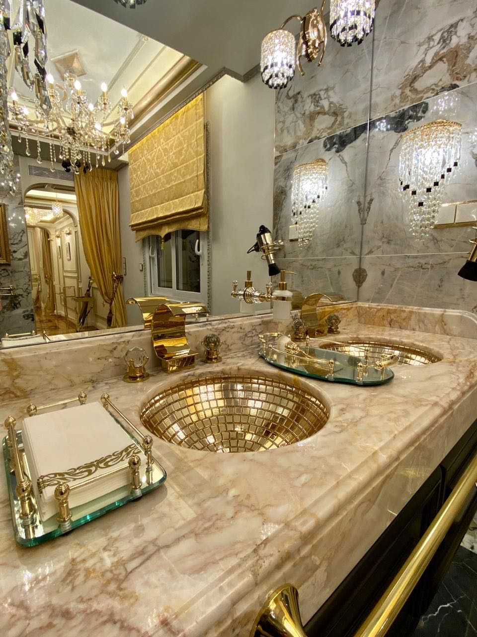 8e94582e-204f-431f-a1ec-58f62976ef58