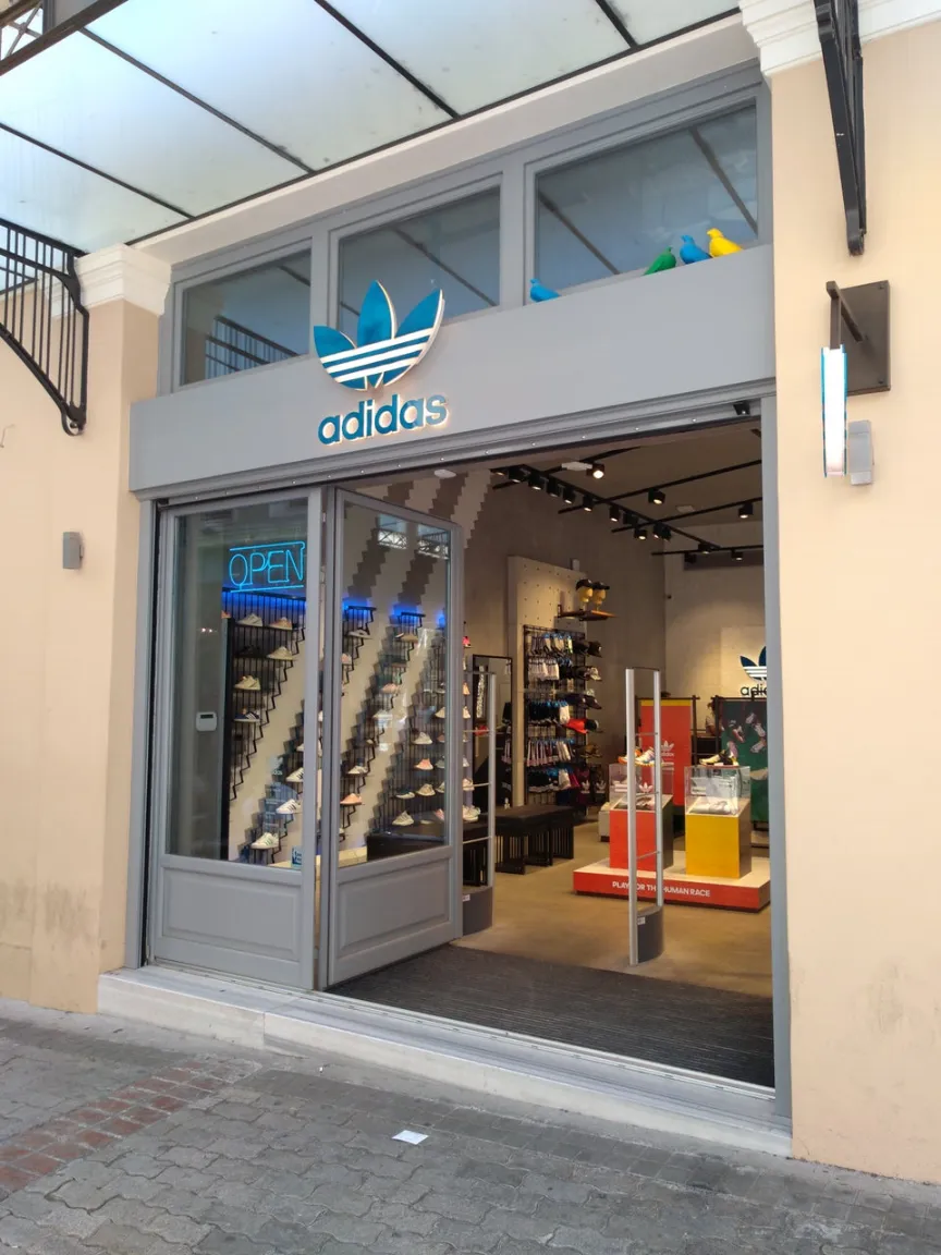 969951_ZFR8TMgIVx13zUZ84o_dtcUY9WAKkdSYsfMhdV7l0dU-1