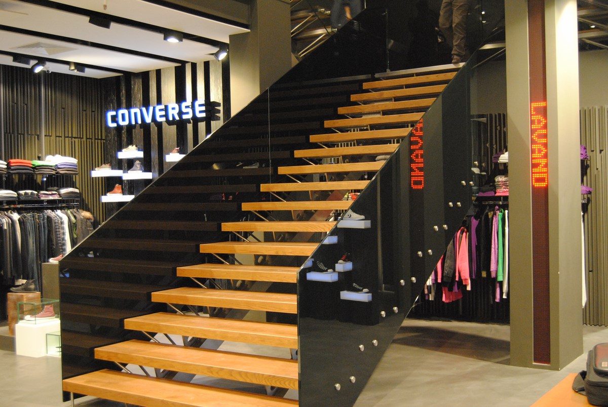 collective-patras-02